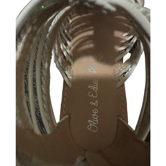 Olive & Edie Remie White Gladiator Strappy Zip Sandals Big Girl Size 1 Youth New - Picture 10 of 16